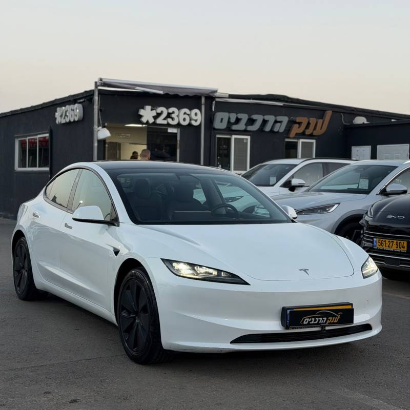����MODEL 3