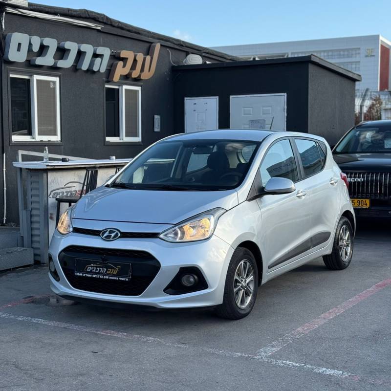 I10