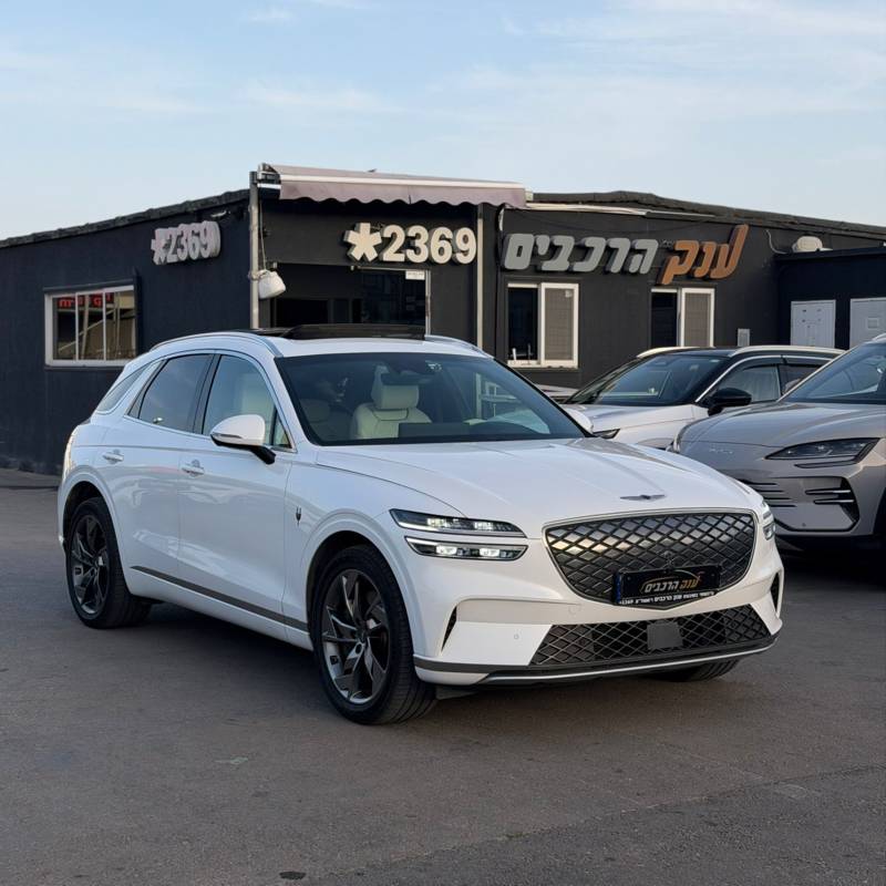 �����GV70 EV