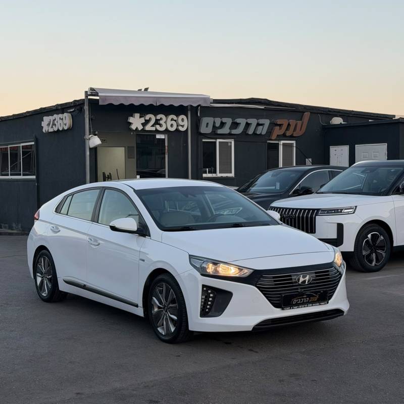 ������IONIQ HYBRID