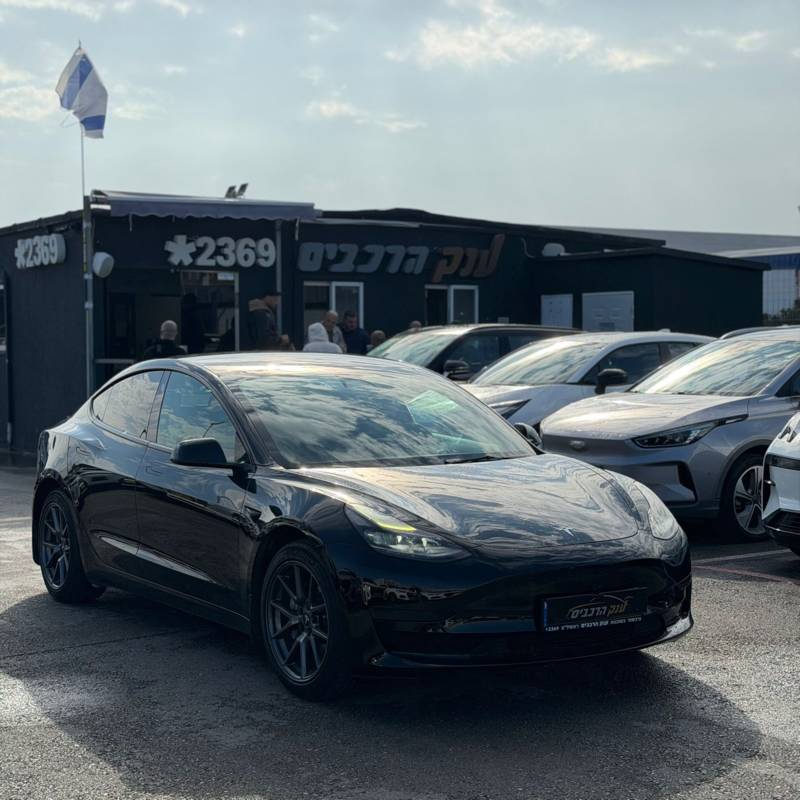����MODEL 3