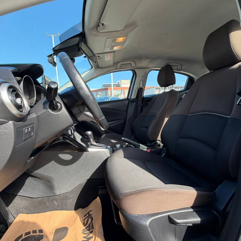 ���� MAZDA 2 - ����� 10