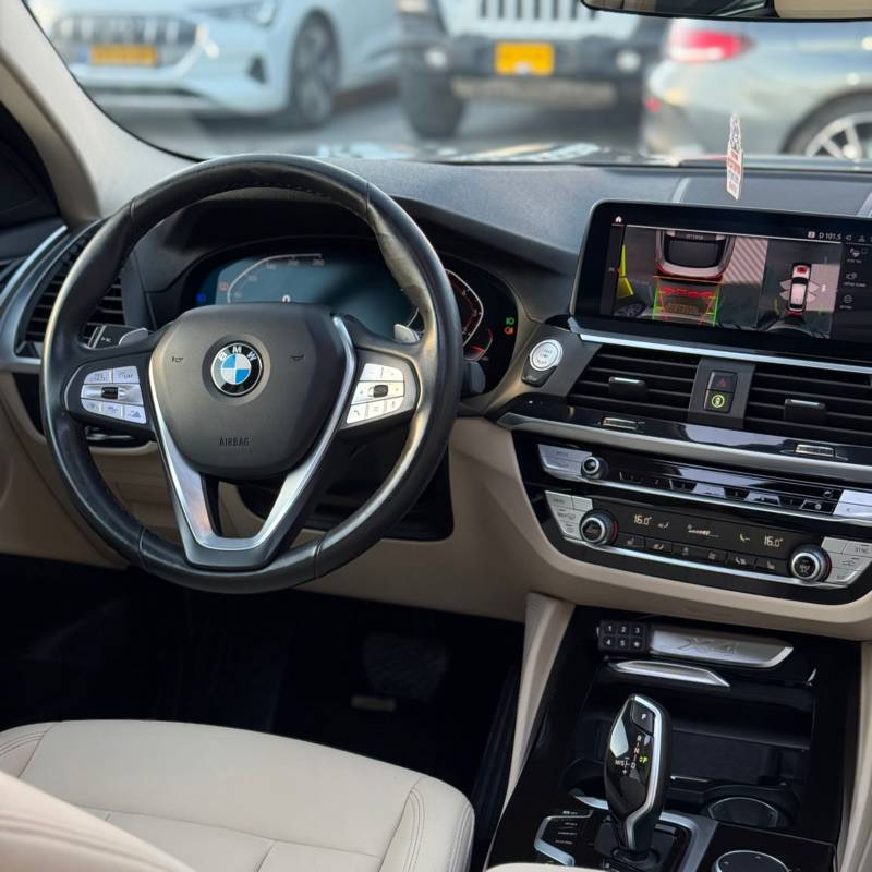   X4 XDRIVE20I -  10