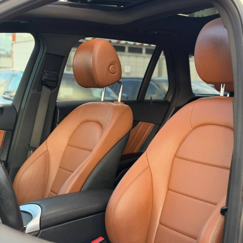 ����� GLC300E 4MATIC - ����� 10