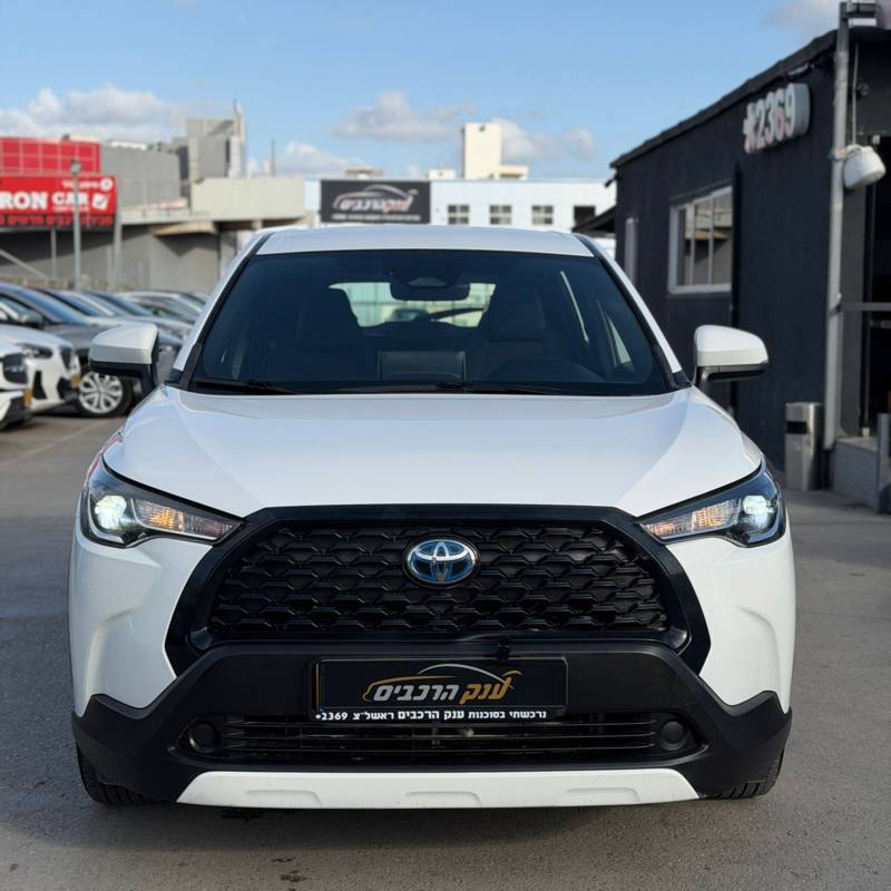 ������ COROLLA CROSS - ����� 2