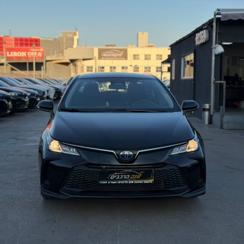 ������ COROLLA SDN HSD - ����� 3