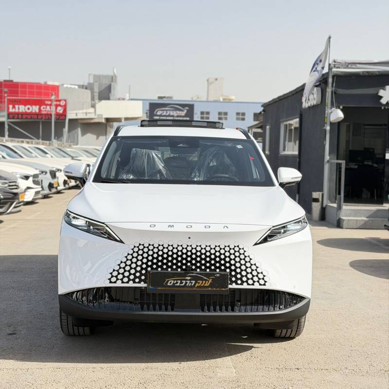 ������ OMODA 7 PHEV - ����� 3