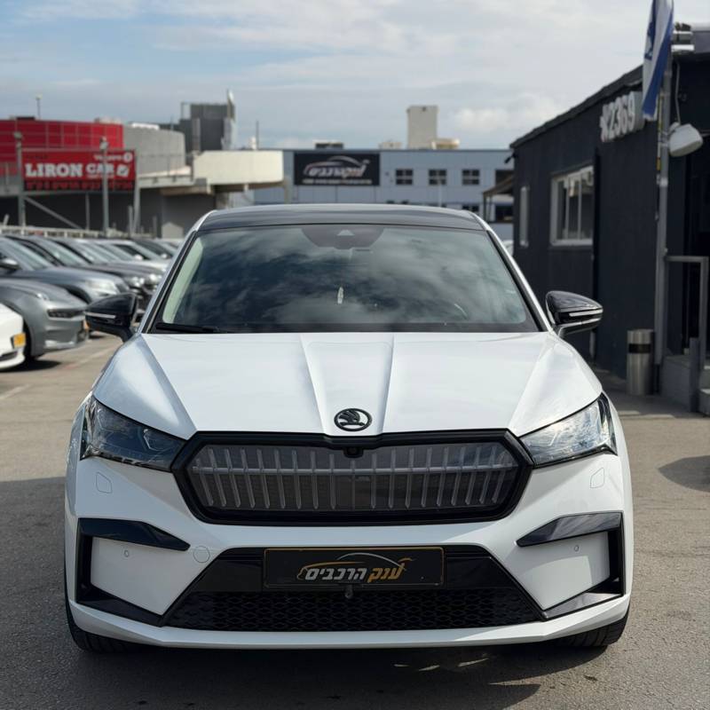 ����� ENYAQ COUPE IV - ����� 3