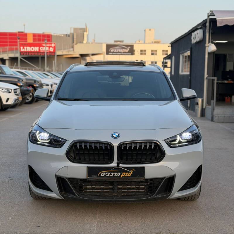 � � �� X2 XDRIVE 25E - ����� 3