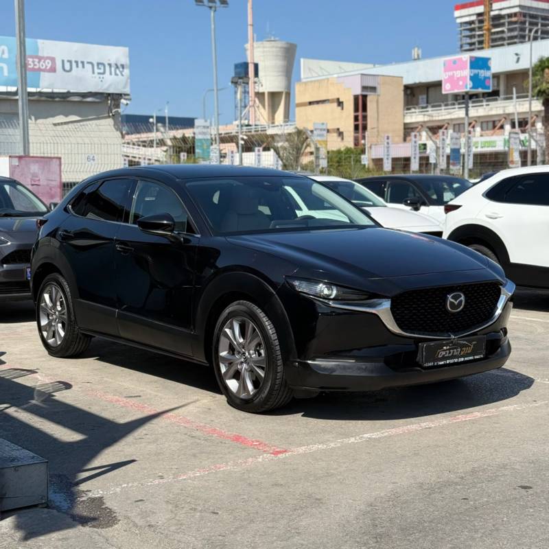  / Mazda CX-30 -  3