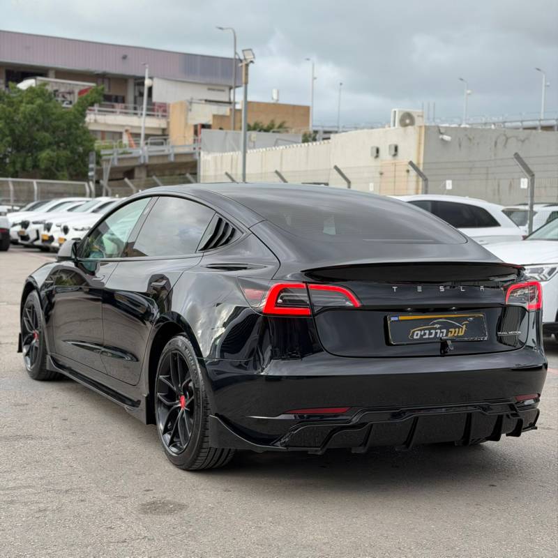 ���� MODEL 3 - ����� 4