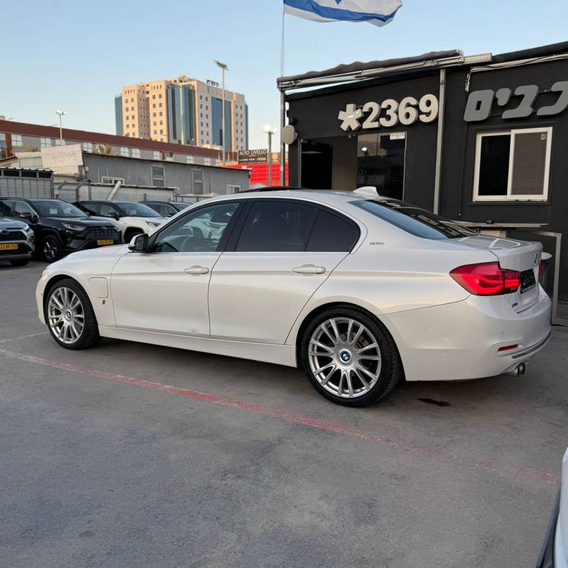    330E IPERFORMAN -  4