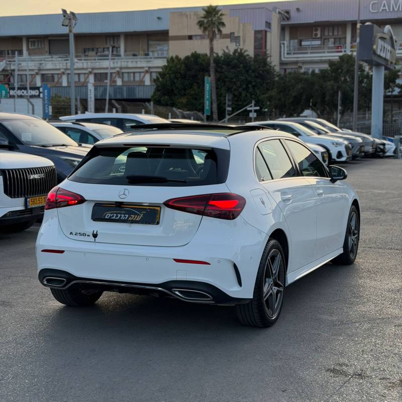 ����� A 250 E - ����� 4