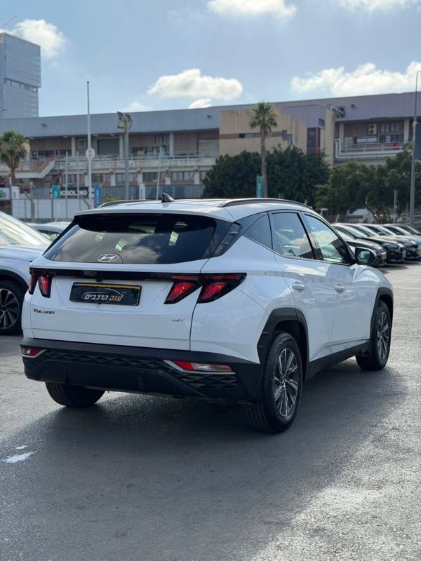 ������ TUCSON - ����� 4