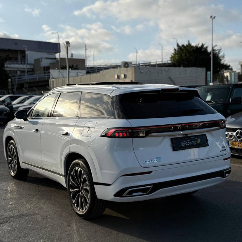 �'��� JAECOO8 PHEV - ����� 4