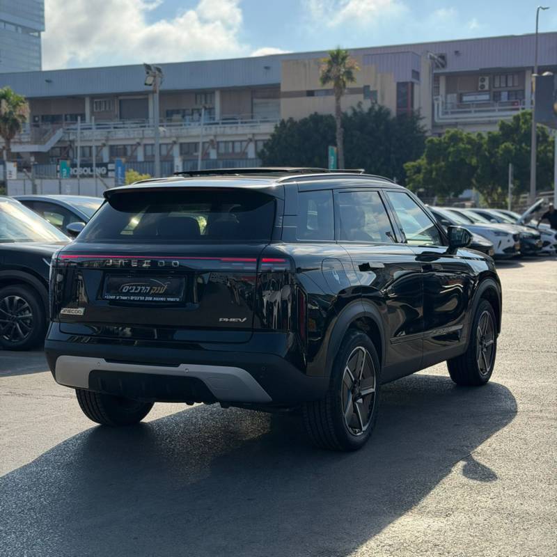 �'��� JAECOO7 PHEV - ����� 4