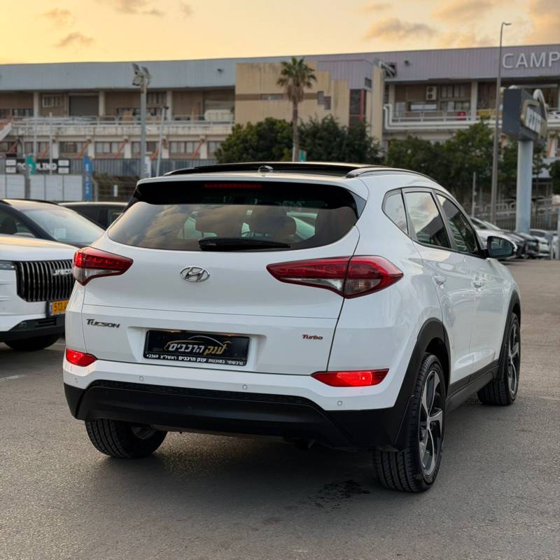 ������ TUCSON - ����� 5