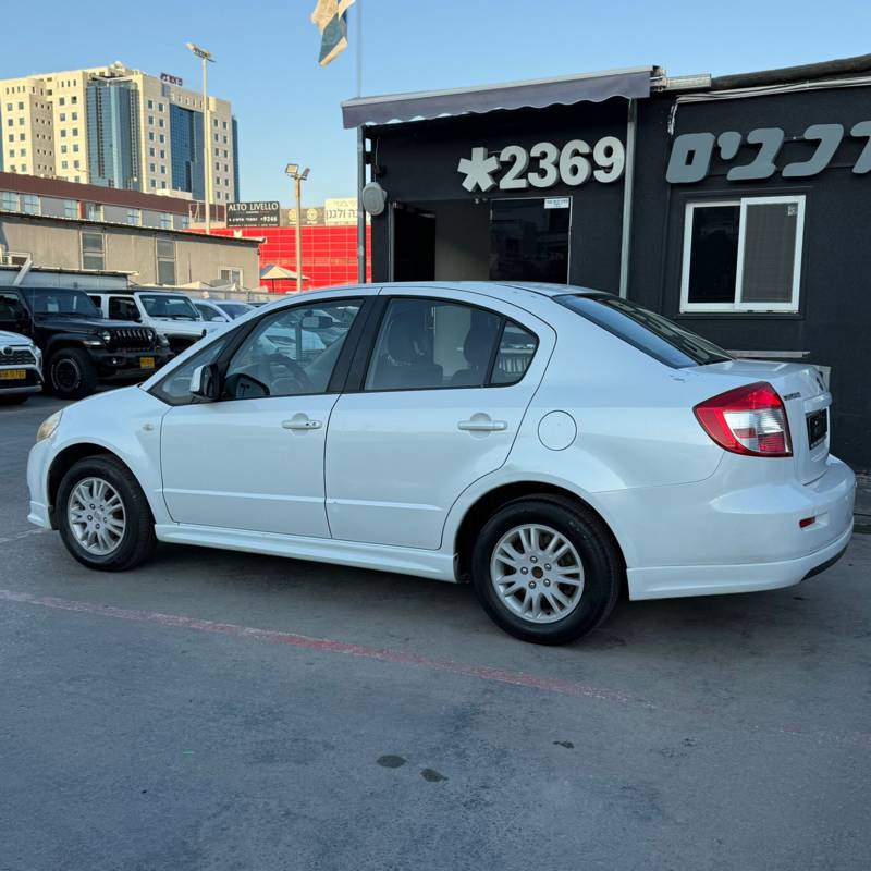  SX4 -  5