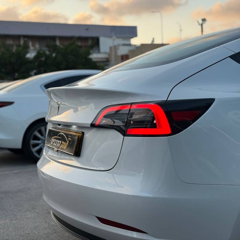  MODEL 3 -  5