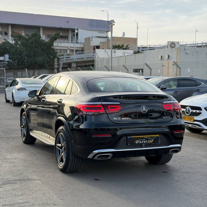 ����� GLC300E COUPE - ����� 5