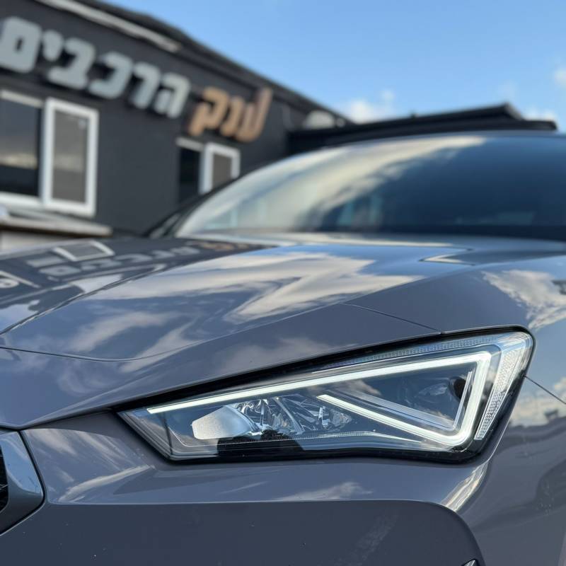  CUPRA -  5