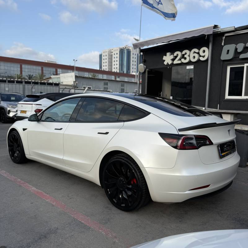  MODEL 3 -  5