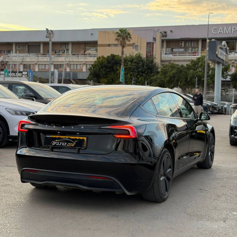 ���� MODEL 3 - ����� 5