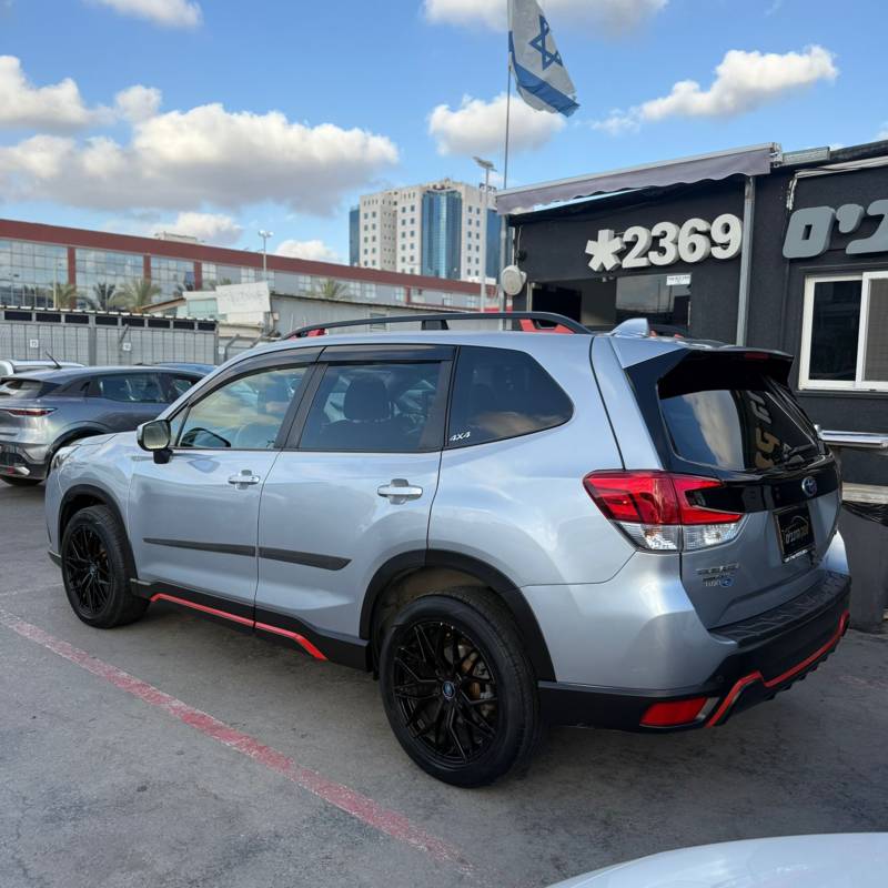  FORESTER -  5