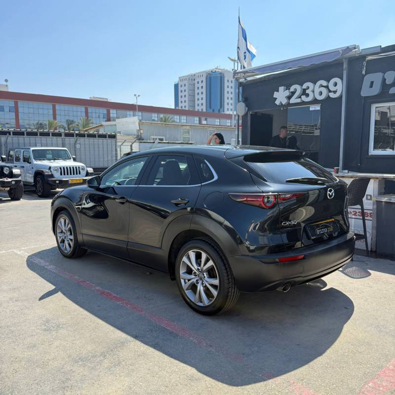  / Mazda CX-30 -  5