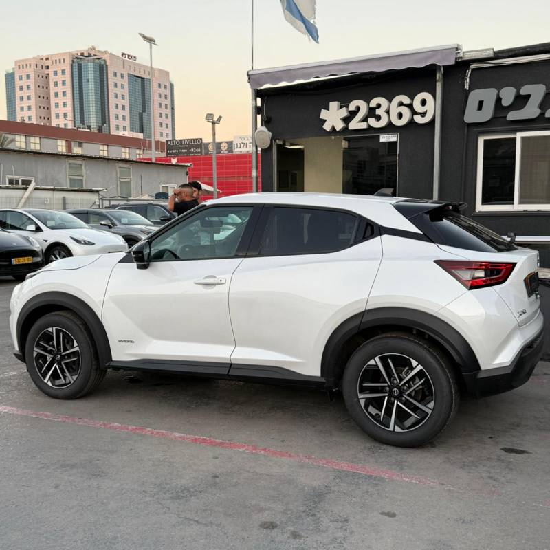  JUKE HYBRID -  6