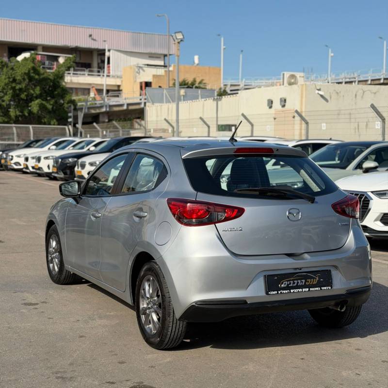 ���� MAZDA 2 - ����� 6