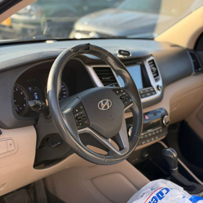 ������ TUCSON - ����� 6