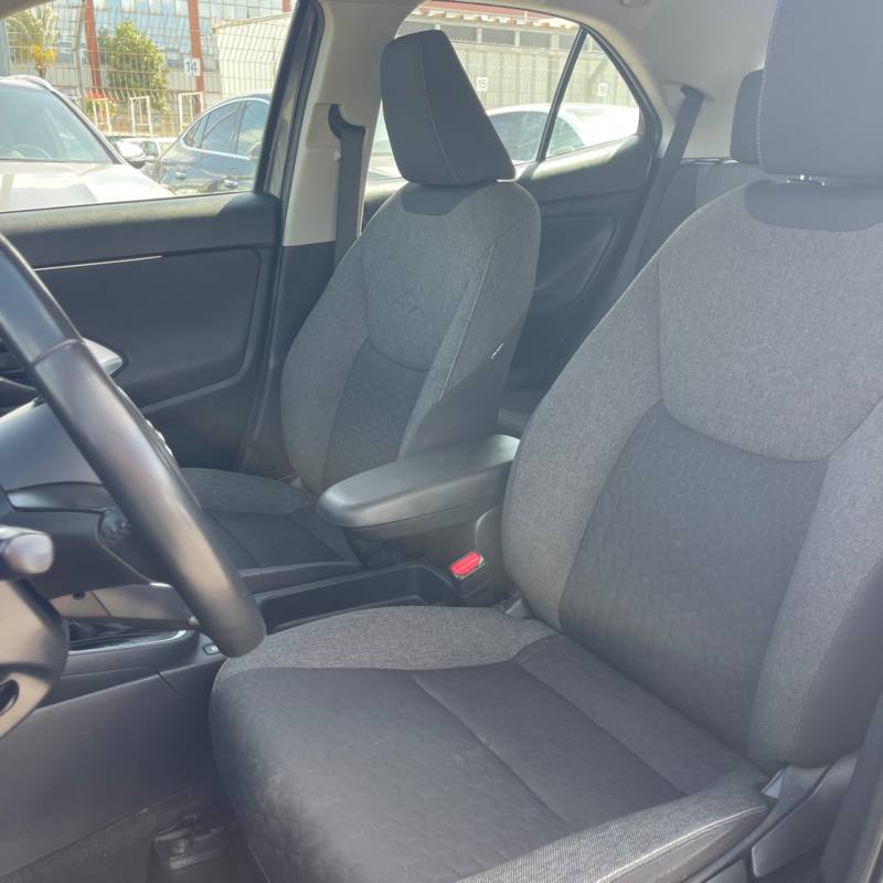 ������ YARIS CROSS HSD - ����� 6