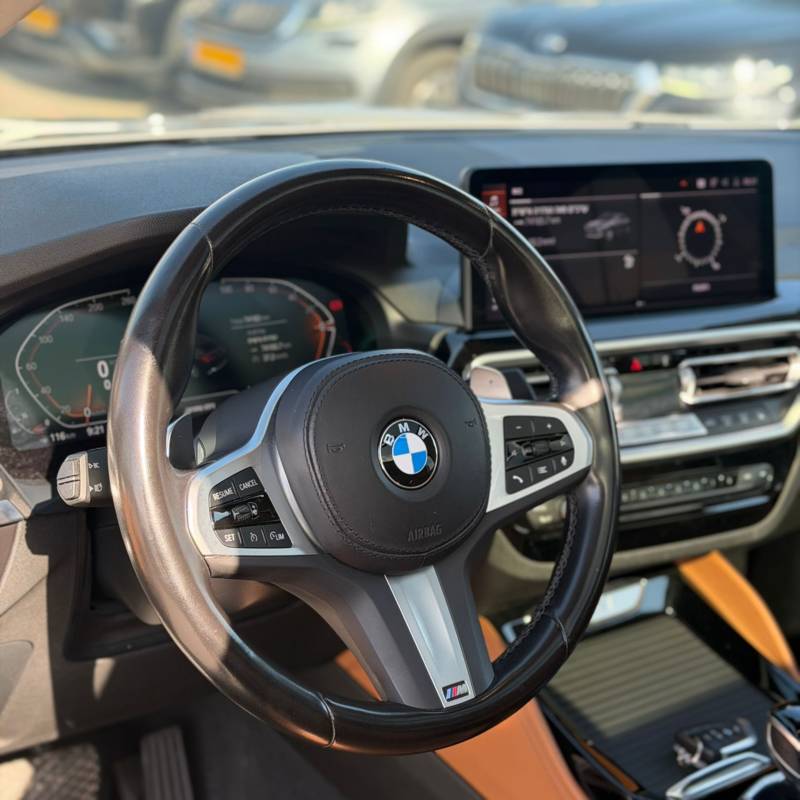 � � �� X4 XDRIVE20I - ����� 6