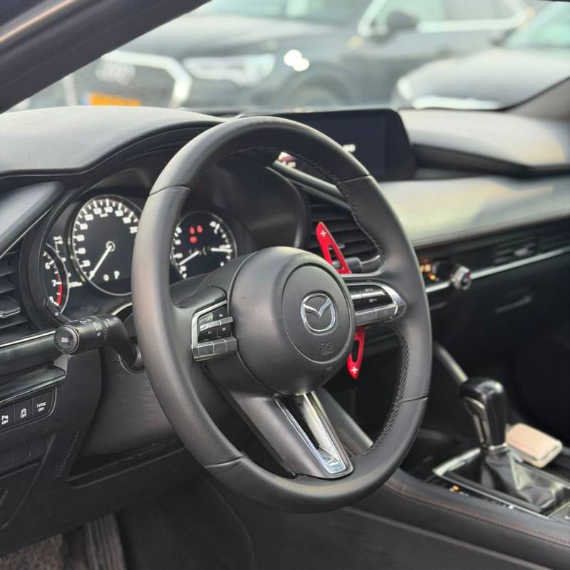 ���� MAZDA 3 - ����� 6
