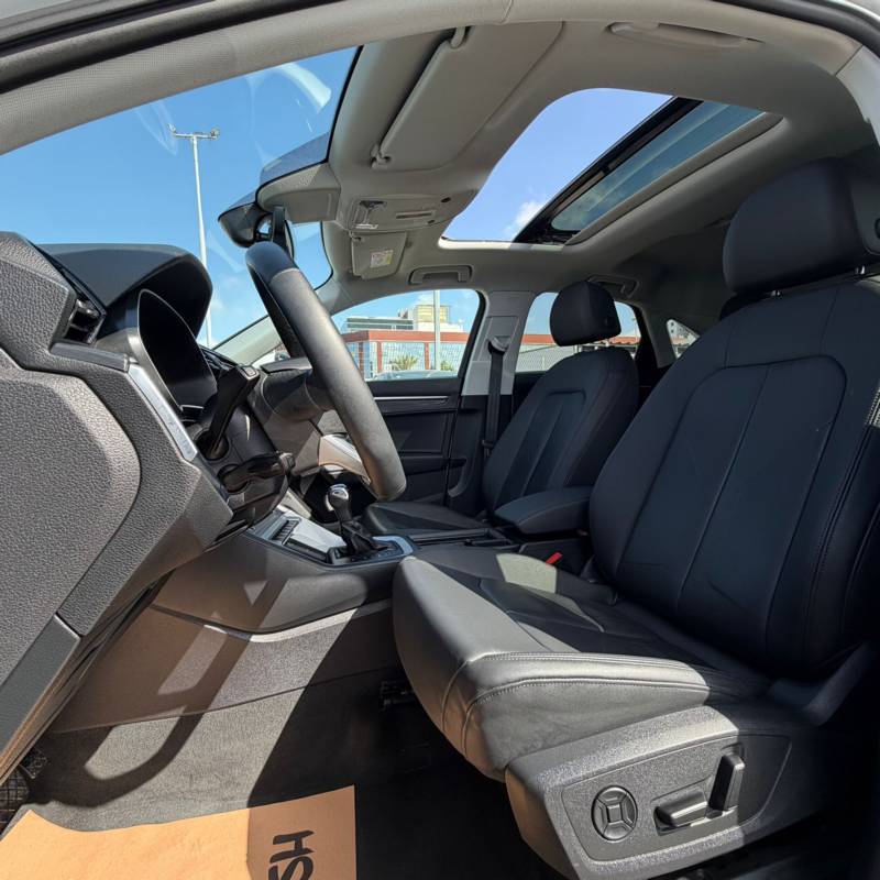 ����� Q3 SPORTBACK - ����� 7