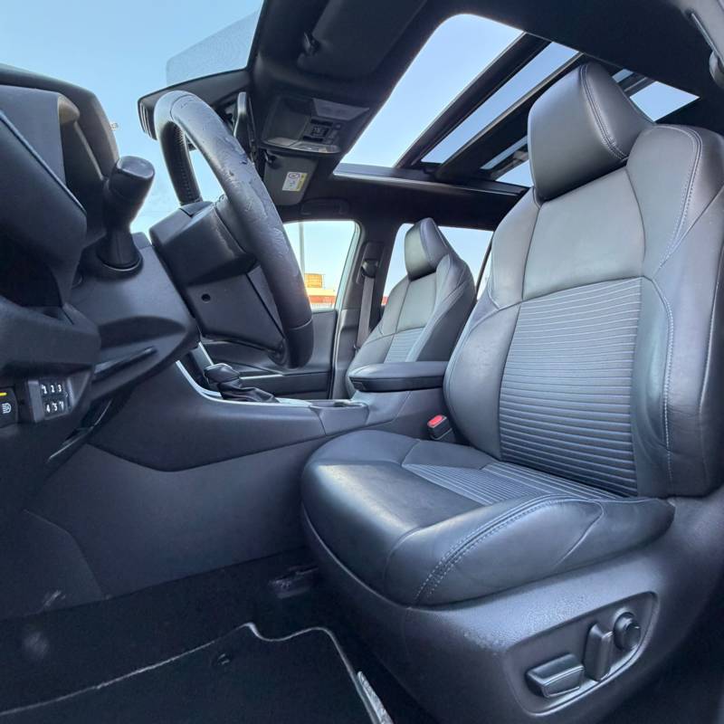 ������ RAV 4 HYBRID - ����� 7