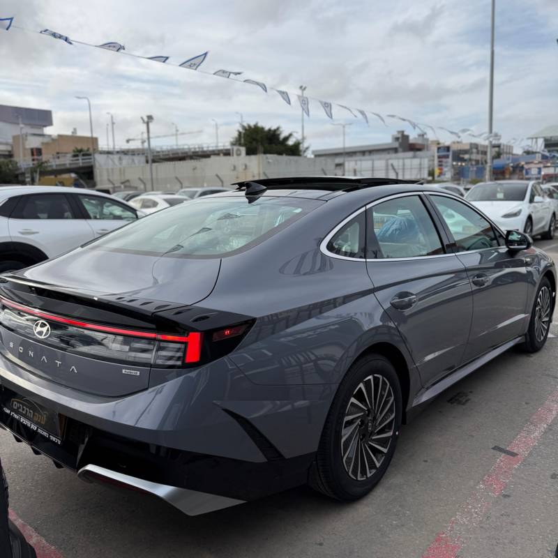  SONATA HYBRID -  7