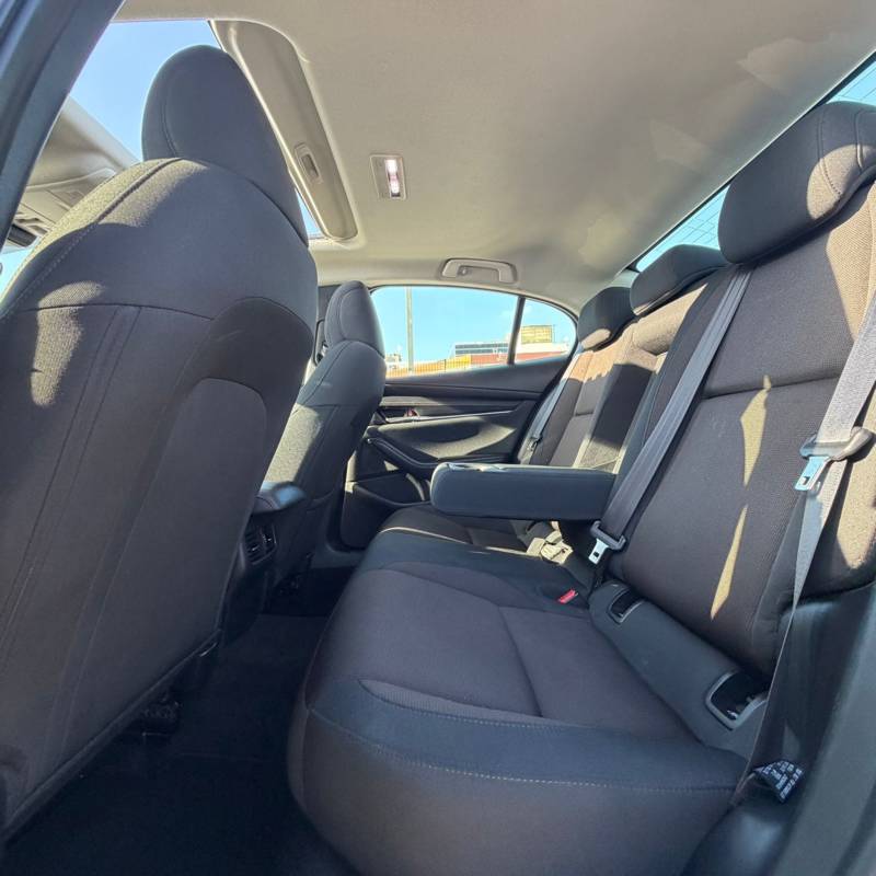 ���� MAZDA 3 - ����� 7