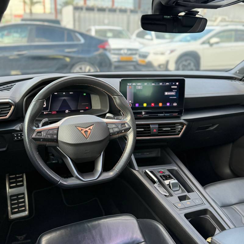  CUPRA -  7
