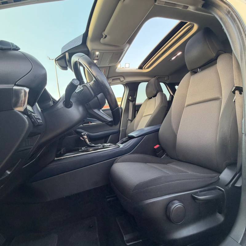 ���� MAZDA CX-30 - ����� 7