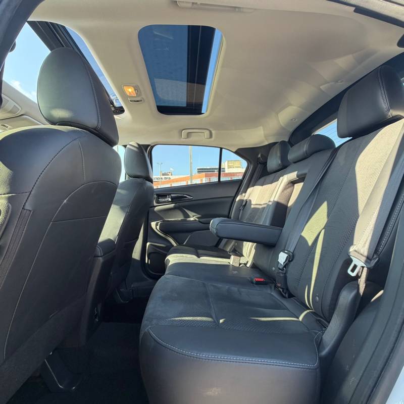 �������� ECLIPSE CROSS - ����� 8