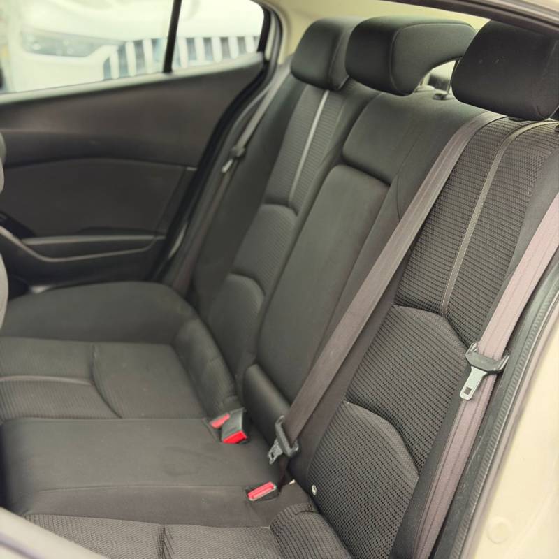 ���� MAZDA 3 - ����� 8