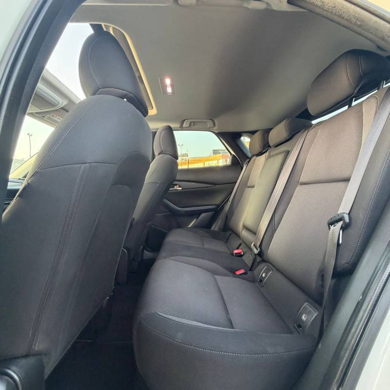 ���� MAZDA CX-30 - ����� 8