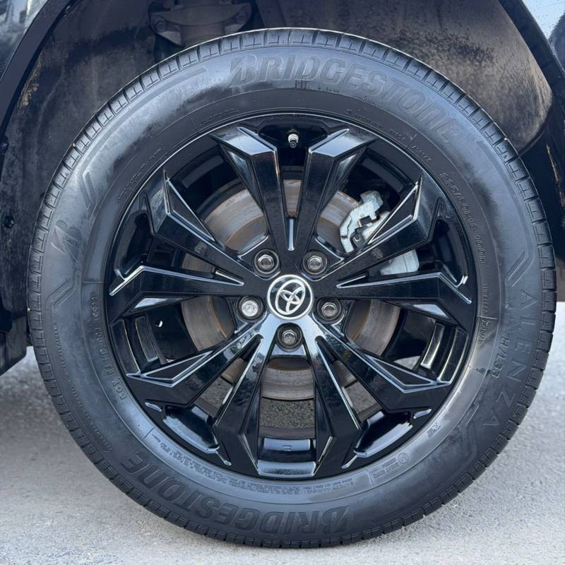 ������ RAV 4 HYBRID - ����� 9