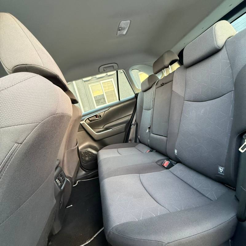  RAV 4 HYBRID -  9
