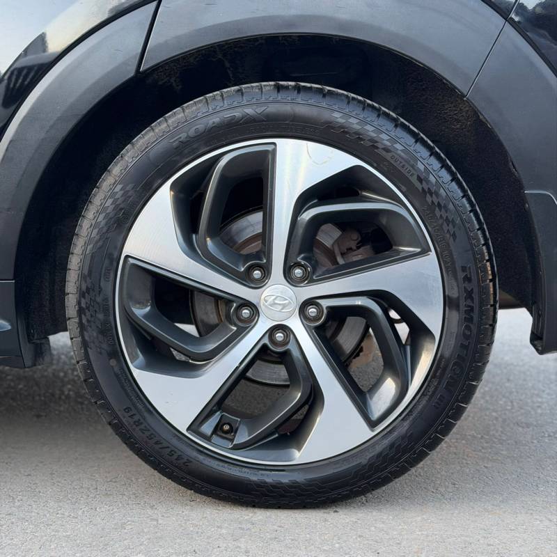 ������ TUCSON - ����� 9