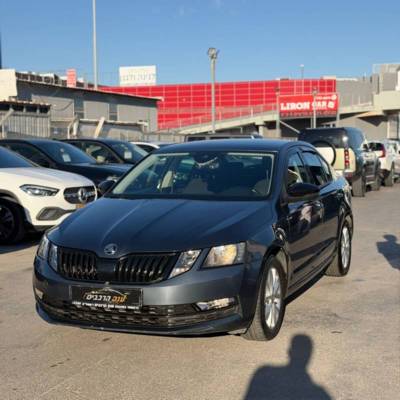 �����&nbsp;OCTAVIA