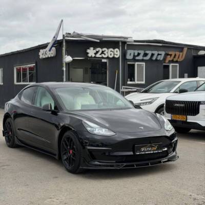 ����MODEL 3