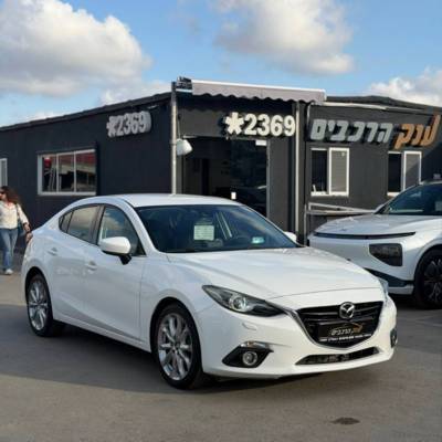 ����&nbsp;MAZDA 3